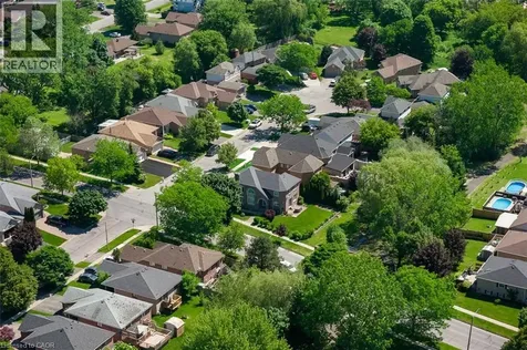 3 Madison Court Welland ON L3C 7G3