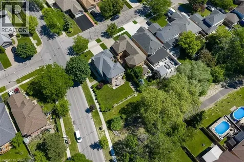 3 Madison Court Welland ON L3C 7G3