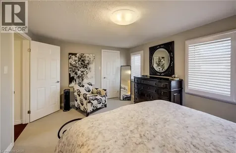 375 Kingscourt Drive Waterloo ON N2K 3N7