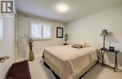 375 Kingscourt Drive Waterloo ON N2K 3N7