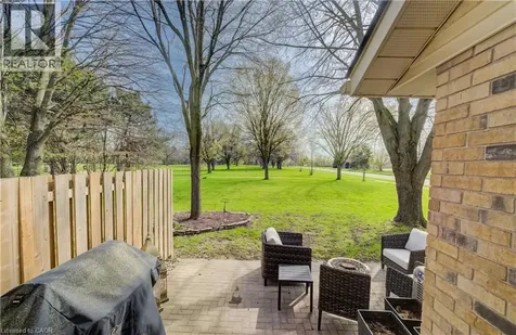 375 Kingscourt Drive Waterloo ON N2K 3N7