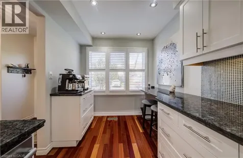 375 Kingscourt Drive Waterloo ON N2K 3N7