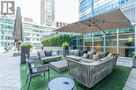 350 Wellington Street West Toronto ON M5V 3W9
