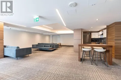 805 Carling Avenue Ottawa ON K1S 5W9