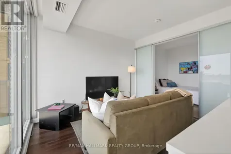 111 Champagne Avenue South Ottawa ON K1S 5V3