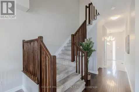905 Whiteford Way Ottawa ON K2M 0C9