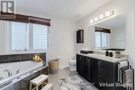 905 Whiteford Way Ottawa ON K2M 0C9