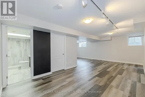 905 Whiteford Way Ottawa ON K2M 0C9