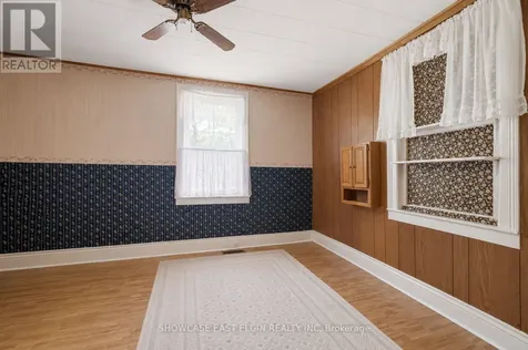 212 Sydenham Street East Aylmer ON N5H 1L9