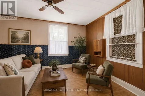 212 Sydenham Street East Aylmer ON N5H 1L9
