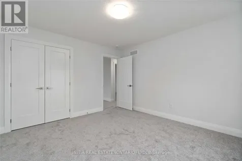 608 Sweetbay Crescent Sarnia ON N7S 0A8