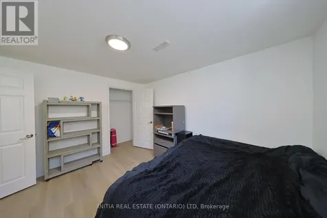 608 Sweetbay Crescent Sarnia ON N7S 0A8