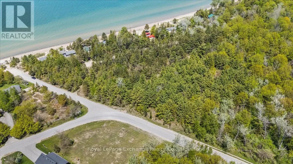 378 6 Corners West Huron-kinloss ON N2Z 2X7