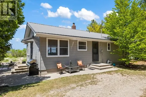 378 6 Corners West Huron-kinloss ON N2Z 2X7