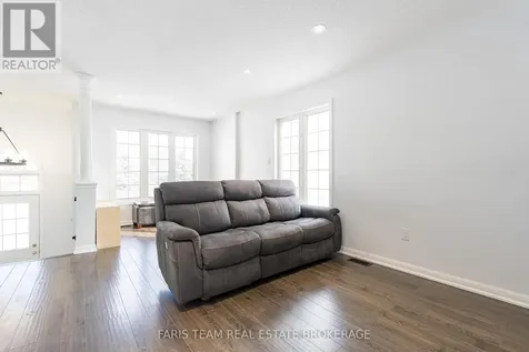 92 Wesley Avenue Wasaga Beach ON L9Z 0B9