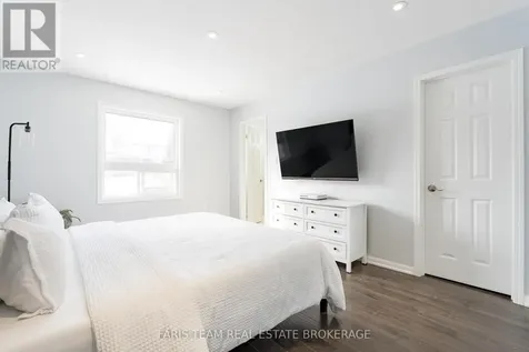 92 Wesley Avenue Wasaga Beach ON L9Z 0B9
