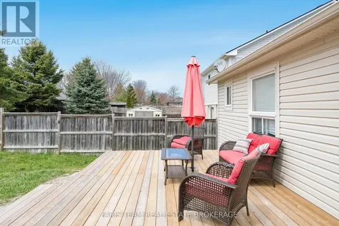 92 Wesley Avenue Wasaga Beach ON L9Z 0B9