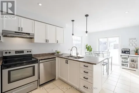 92 Wesley Avenue Wasaga Beach ON L9Z 0B9