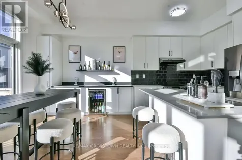 104 Shepherd Drive Barrie ON L9S 2Z4