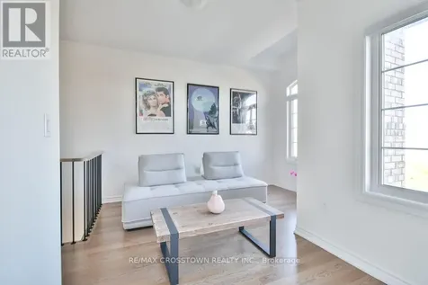 104 Shepherd Drive Barrie ON L9S 2Z4