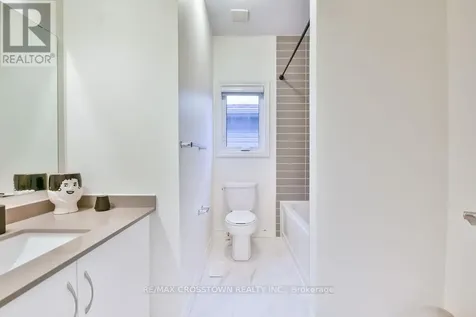 104 Shepherd Drive Barrie ON L9S 2Z4