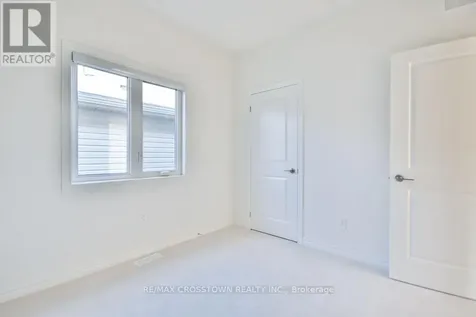 104 Shepherd Drive Barrie ON L9S 2Z4