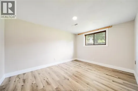 7105 Isabelle Court Windsor ON N8S 4J6