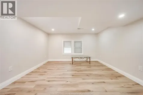 7105 Isabelle Court Windsor ON N8S 4J6