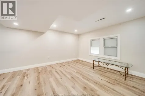7105 Isabelle Court Windsor ON N8S 4J6