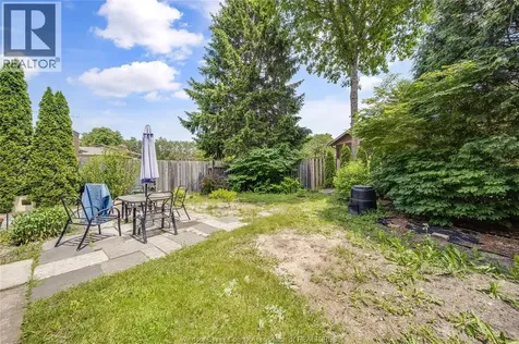 7105 Isabelle Court Windsor ON N8S 4J6