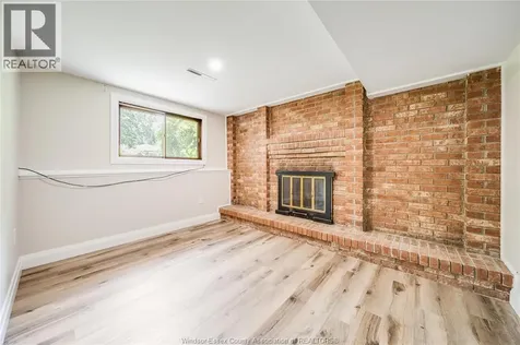 7105 Isabelle Court Windsor ON N8S 4J6