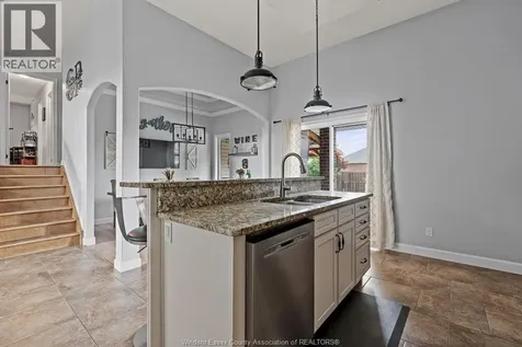 1364 Colonial Crossing Lakeshore ON N8L 0S8