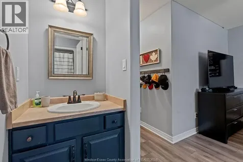 1364 Colonial Crossing Lakeshore ON N8L 0S8