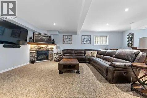 1364 Colonial Crossing Lakeshore ON N8L 0S8