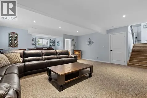 1364 Colonial Crossing Lakeshore ON N8L 0S8