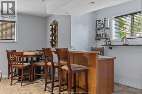 1364 Colonial Crossing Lakeshore ON N8L 0S8