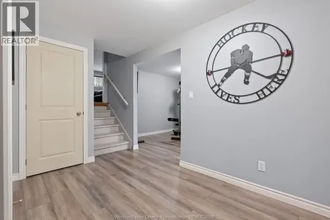 1364 Colonial Crossing Lakeshore ON N8L 0S8