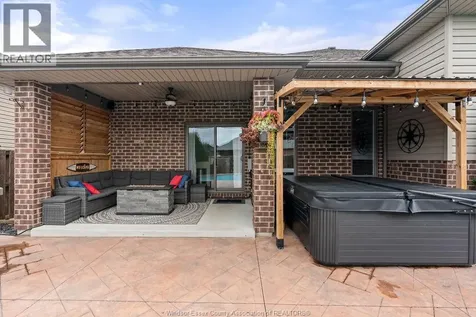1364 Colonial Crossing Lakeshore ON N8L 0S8