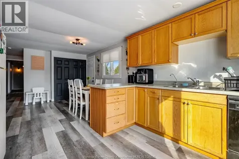 302 Summerset Avenue Kingsville ON N9Y 2B9