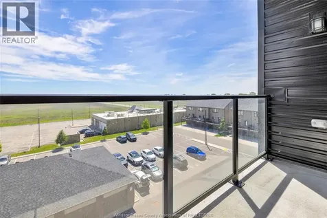 728 Brownstone Lakeshore ON N9K 0C4