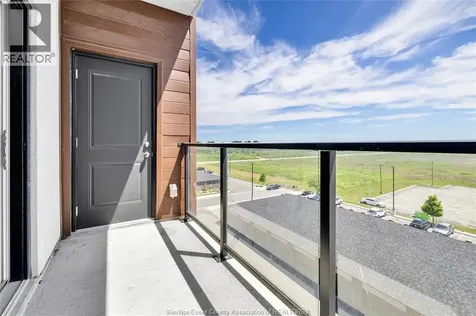 728 Brownstone Lakeshore ON N9K 0C4