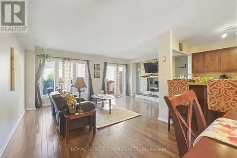 215 Parkrose Private Ottawa ON K4A 0N8