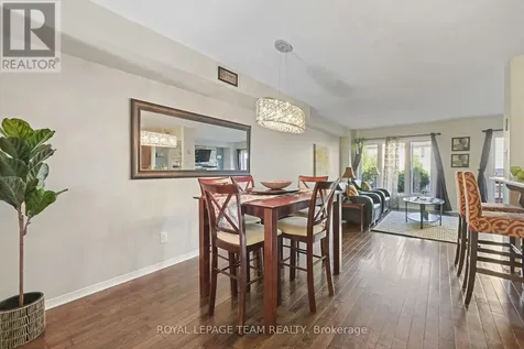 215 Parkrose Private Ottawa ON K4A 0N8