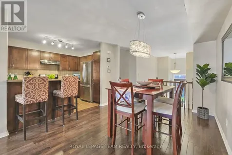 215 Parkrose Private Ottawa ON K4A 0N8