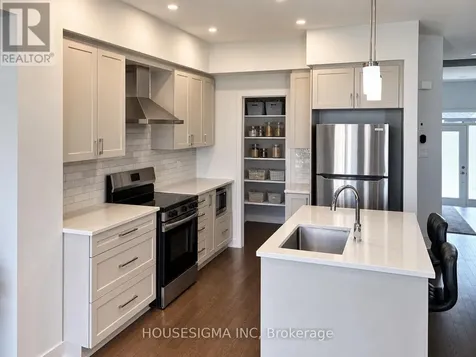 513 Cardamom Terrace Ottawa ON K2S 2Y1