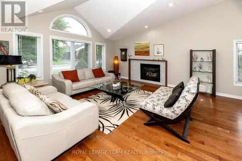 134 Coursier Crescent Ottawa ON K4A 4N5