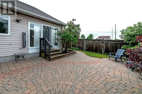 134 Coursier Crescent Ottawa ON K4A 4N5