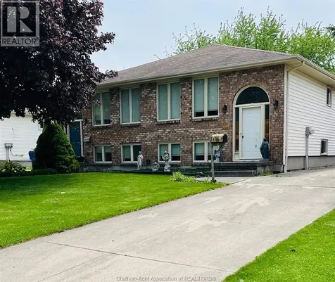 89 Bruinsma Avenue Wallaceburg ON N8A 5C5