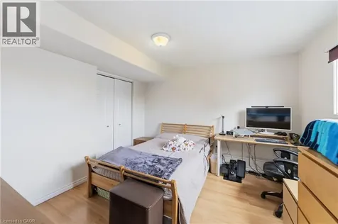 19 Sedona Court Hamilton ON L9B 2R1