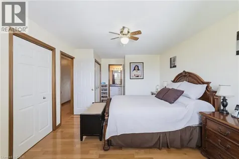 19 Sedona Court Hamilton ON L9B 2R1